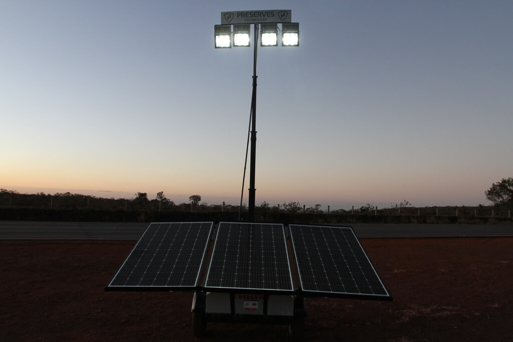 torre-iluminacao-fotovoltaica-9-preserves-tecnologia